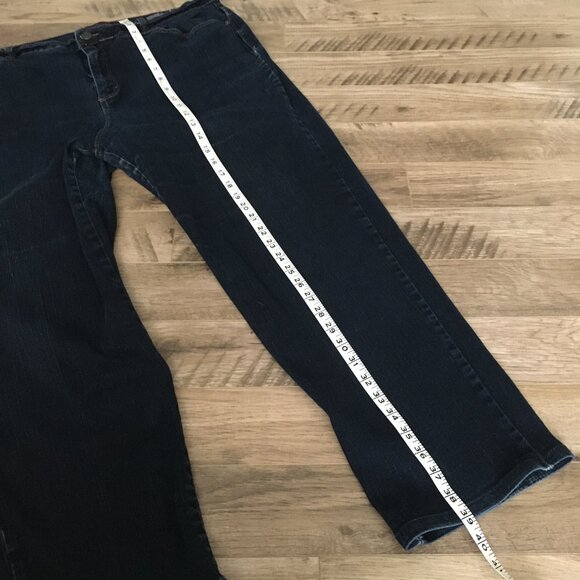 Gloria Vanderbilt Dark Blue Amanda Average Missy Denim Jeans 18 - Picture 10 of 10